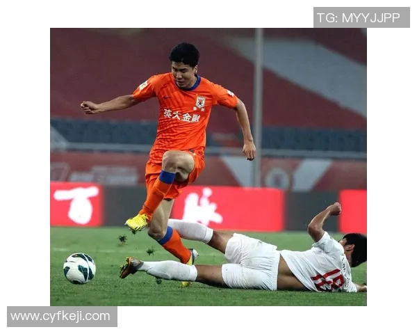 中超2019首轮精彩对决鲁能迎战劲敌全力争胜展现球队实力 中超2019首轮精彩对决鲁能迎战劲敌全力争胜展现球队实力